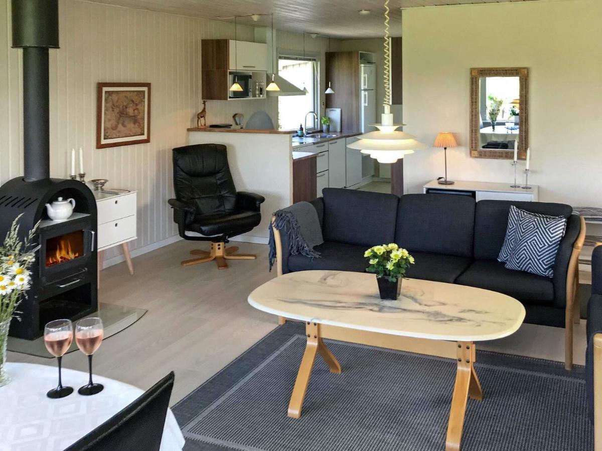 Two-Bedroom Holiday Home In Aabenraa 2 Экстерьер фото